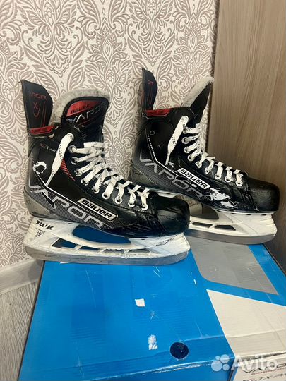 Коньки хоккейные Bauer Vapor 8.5