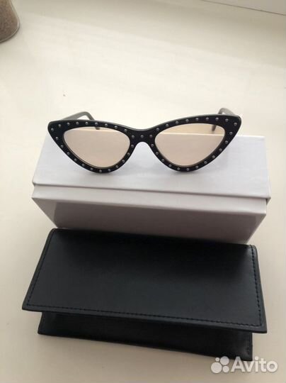 Солнцезащитные очки, бренд Saint