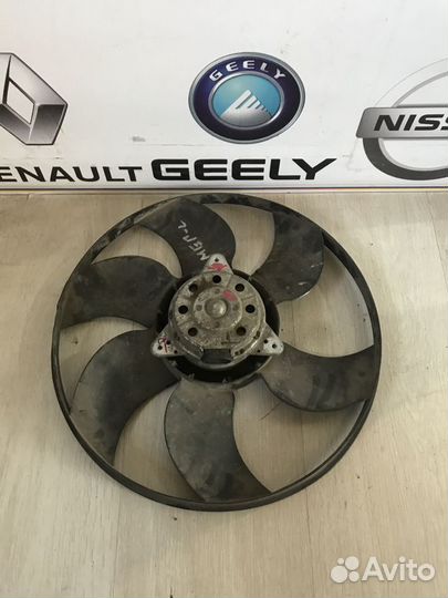 Вентилятор радиатора охлаждения двигателя диффузор