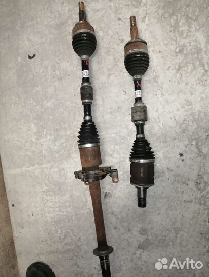 Привод левый toyota camry 70 2,5