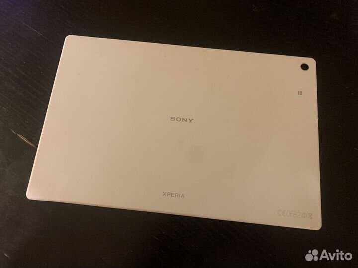 Sony Xperia Z2 Tablet SGP521 (не заряжается)