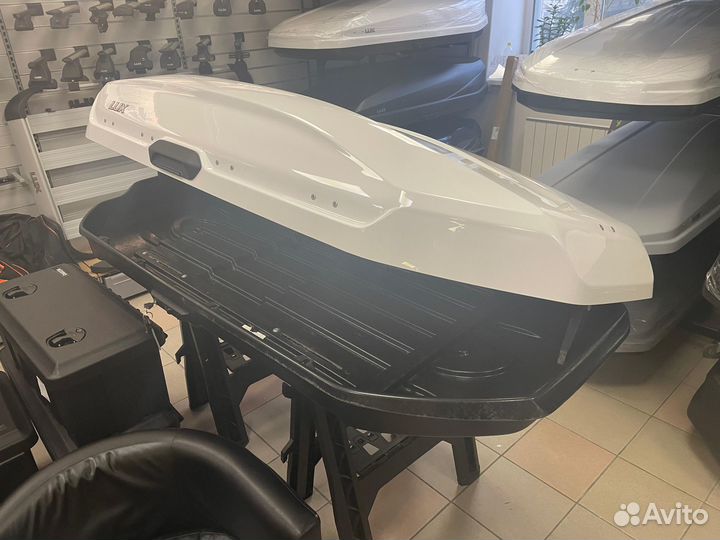 Автобокс LUX Tavr 75 белый глянец 470л