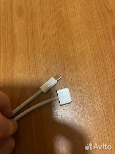 Кабель Apple MagSafe 3 - USB Type-C