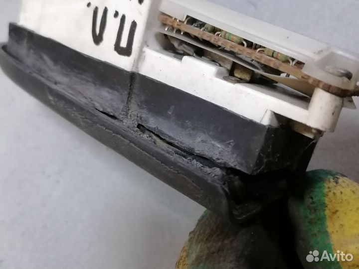 Блок упр. стеклоподъемник. Mitsubishi Mirage 1991