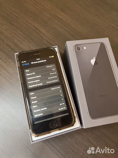 iPhone 8, 64 ГБ