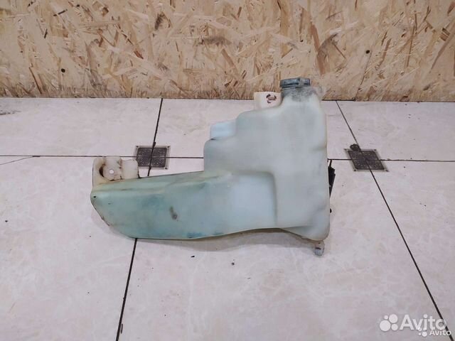 Бачок омывателя Audi 80