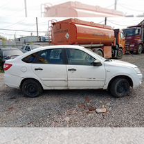 ВАЗ (LADA) Granta 1.6 MT, 2018, 201 959 км, с пробегом, цена 338 000 руб.