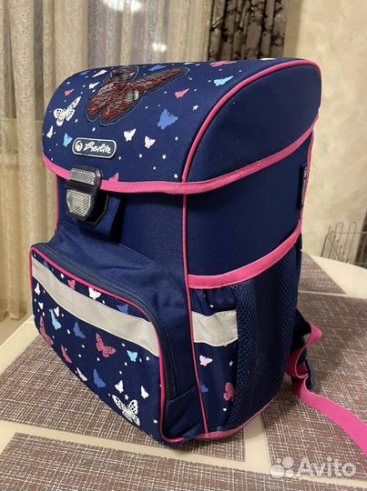 Школьный рюкзак