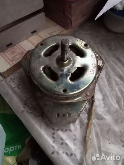 Электродвигатель от стиральной машинки