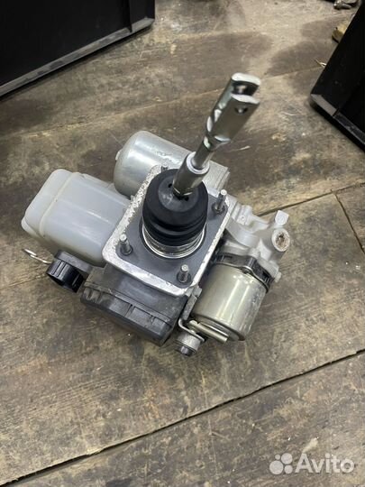 Блок ABS Toyota Land Cruiser 200/Lexus LX 570