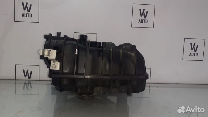 Впускной коллектор бмв Е90 N46 В20ва