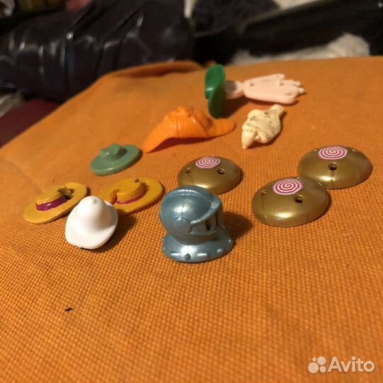 Шляпы и части голов киндер сюрприз