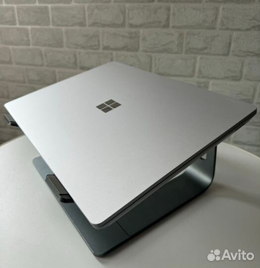 Microsoft Surface Laptop 3 i5-10gen 16/256 2K