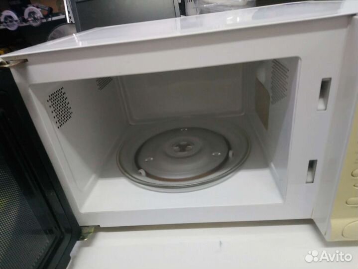 Микроволновая печь trony