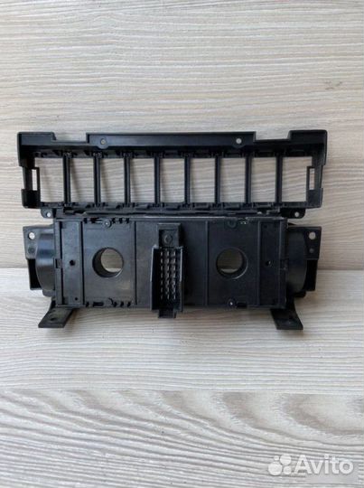 Управление климатом Mercedes E-Class W124