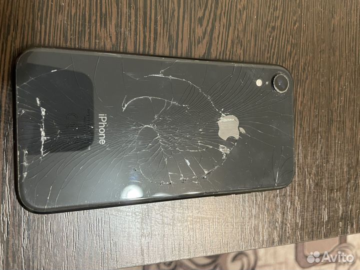 iPhone, 8 ГБ