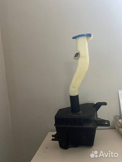 Бачок стеклоомывателя Kia Sportage 2