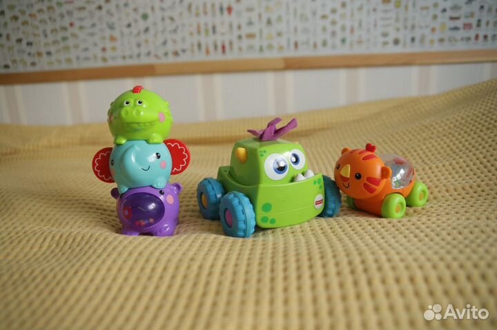 Игрушки для малышей погремушки