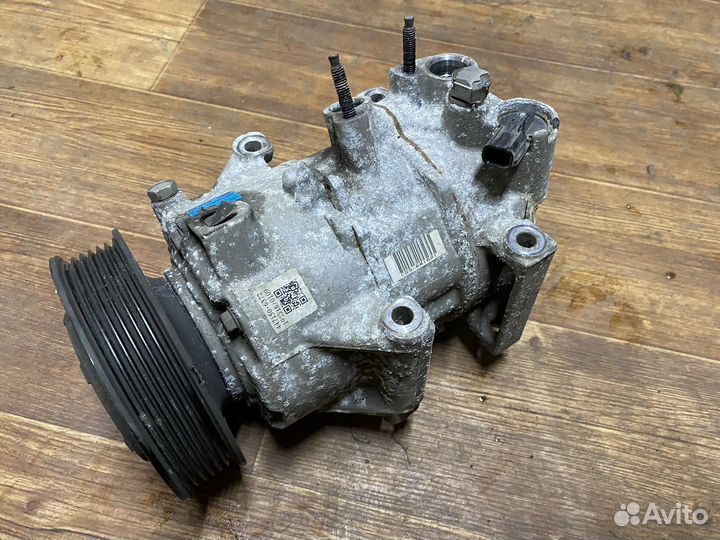 Компрессор кондиционера Kia Optima 4 CG447250-0532