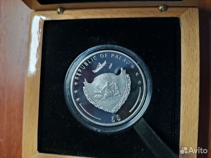 Монета серебро. Палау