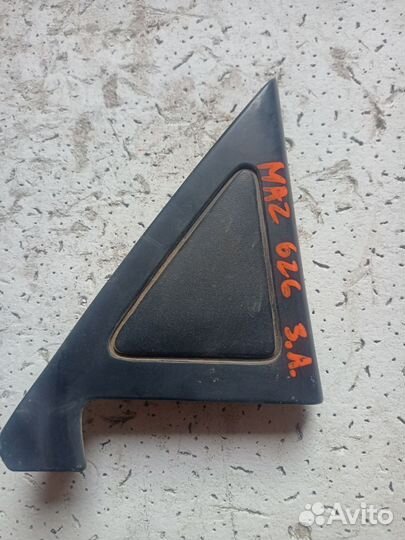 Уголок задний левый Mazda 626 GE FP