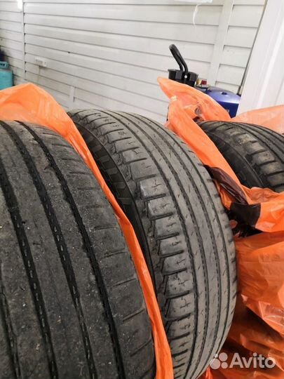 Nokian Tyres Hakka Blue 225/60 R18