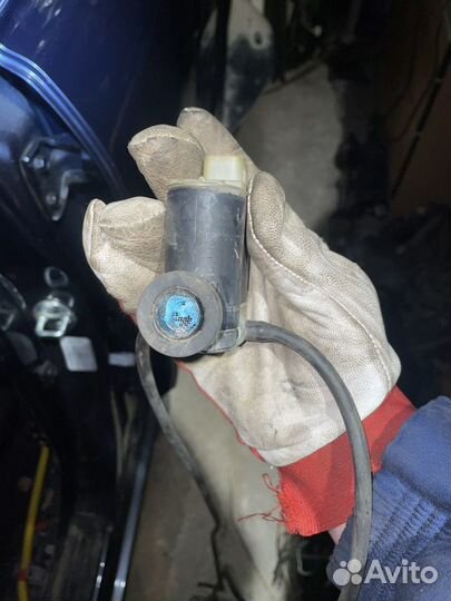 Насос стеклоочистителя kia sportage 2