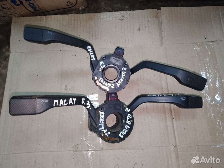 Подрулевой переключатель Volkswagen Passat B3