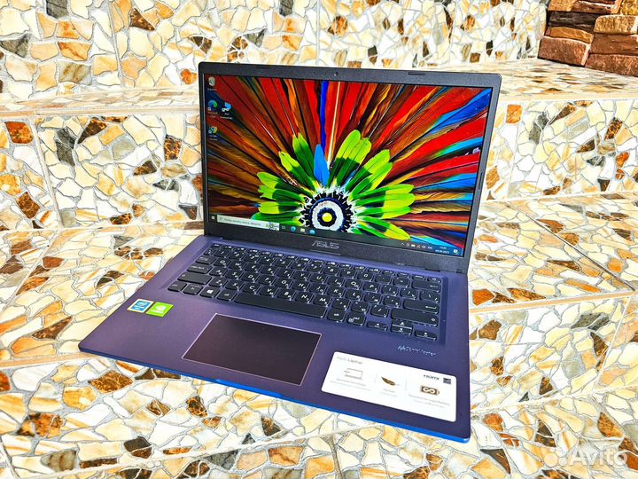 Свежий Asus VivoBook/FullHD/4ядра/8GB/SSD/MX130