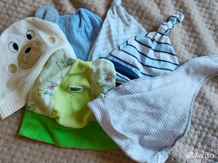 Шапки и носки для малыша бронь