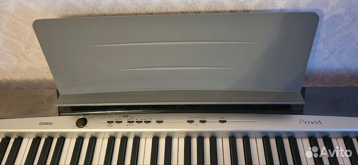 Цифровое пианино Casio PX-120