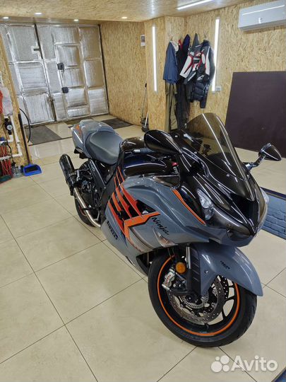 Kawasaki ZZR1400 Kawasaki ZX14R 2018