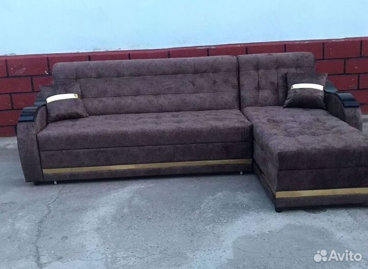 Угловой диван раскладной в наличии не б/у