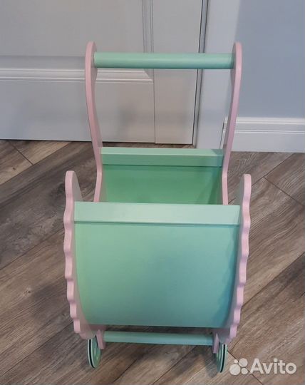 Коляска деревянная для кукол