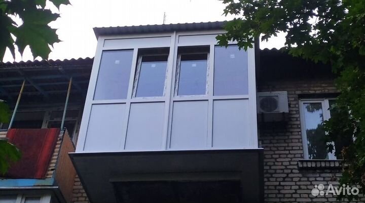 Пластиковые окна на балкон, с завода под ключ