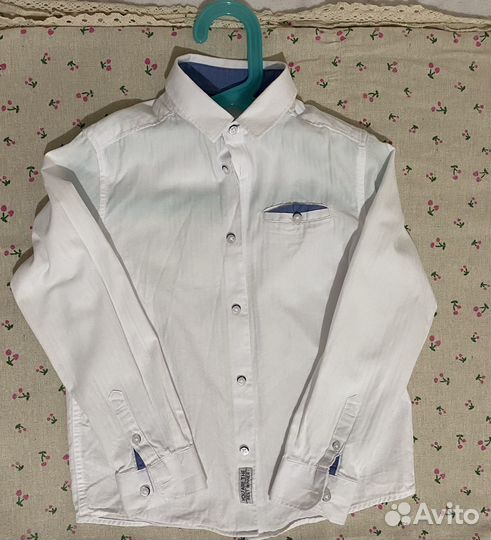 Белые рубашки на мальчика (116-122)