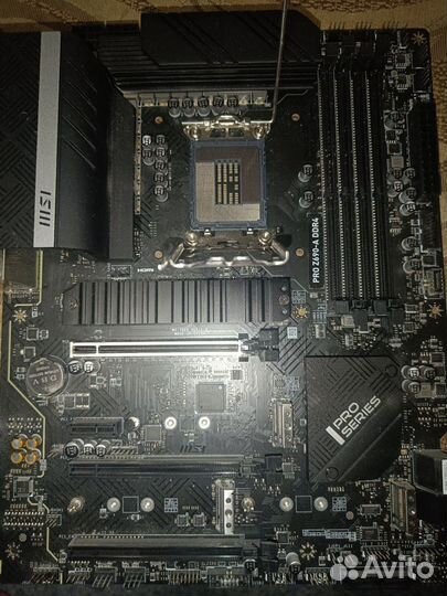 Материнка Msi pro z690-a ddr4