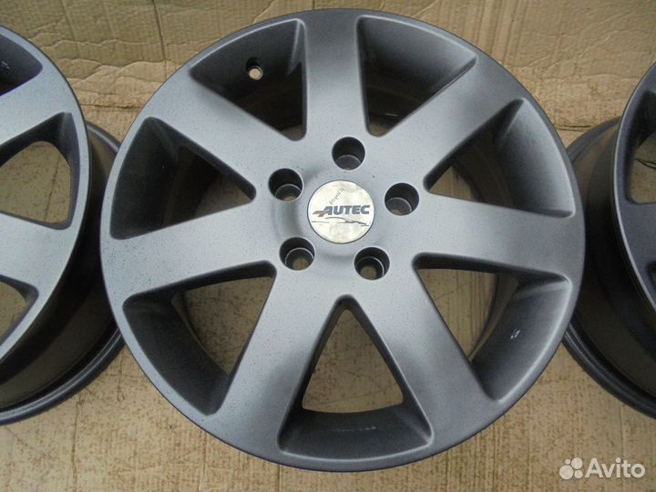 Литые диски Autec VAG 7J R16 ET45 5X112