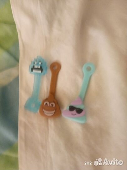 Продаю скрепыши