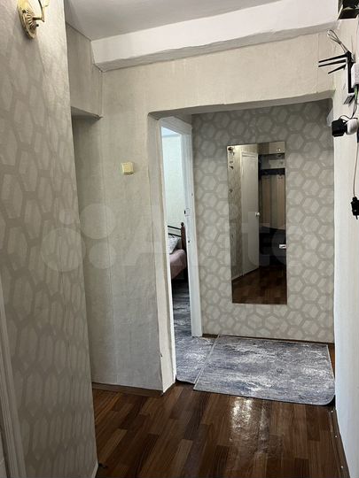 2-к. квартира, 50 м², 5/5 эт.