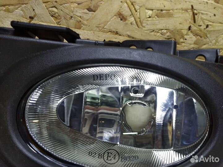 Рамка противотуманной фары Mazda Mazda 3