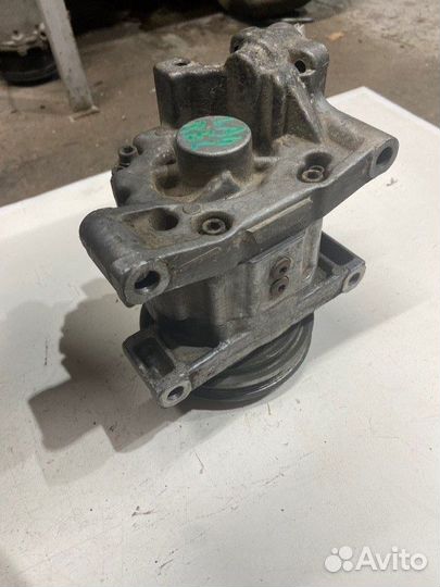 Компрессор кондиционера Nissan Laurel GC-35 RB25DE