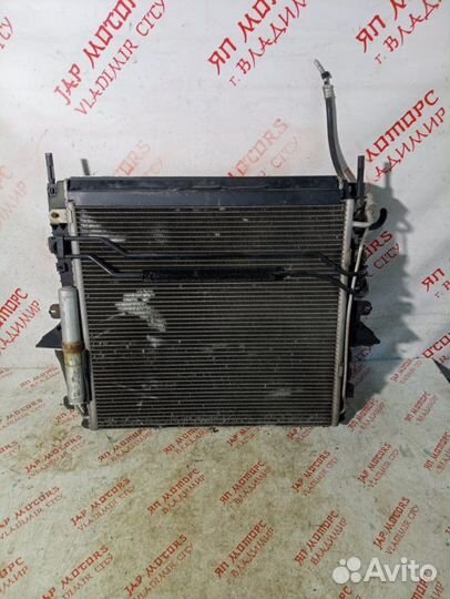 Радиатор охлаждения двигателя Land Rover Discovery