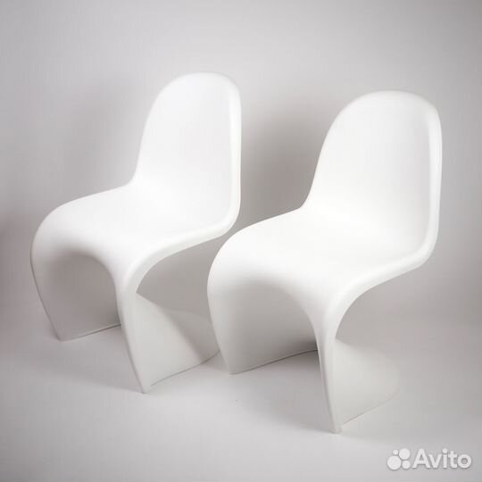 Коплект белых стульев, 2 шт