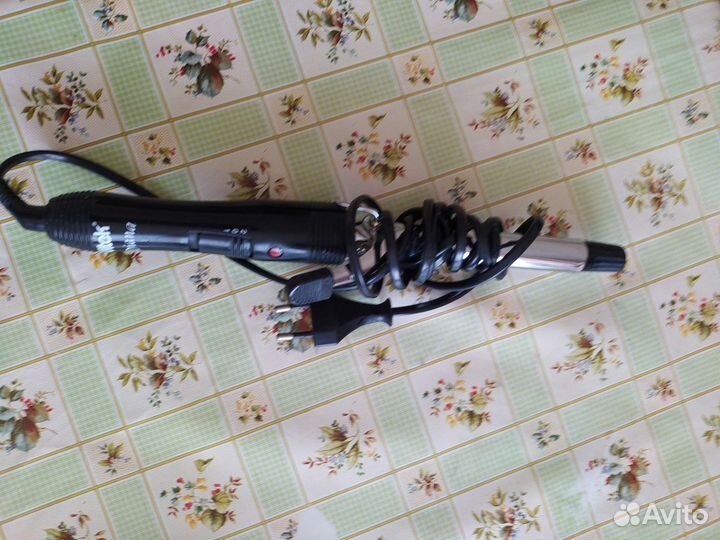 Щипцы для завивки волос