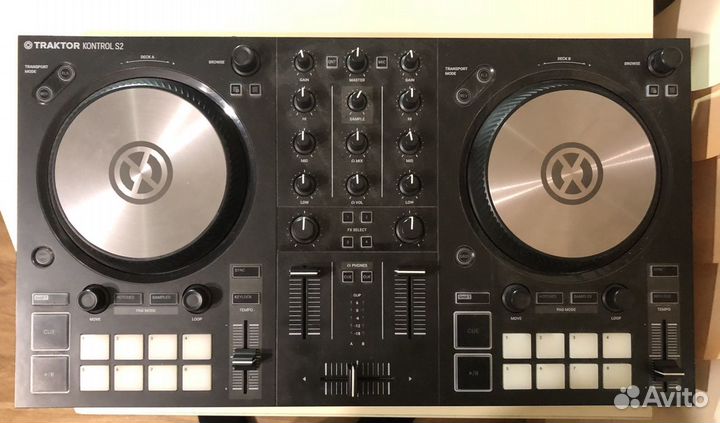Traktor kontrol s2 mk3