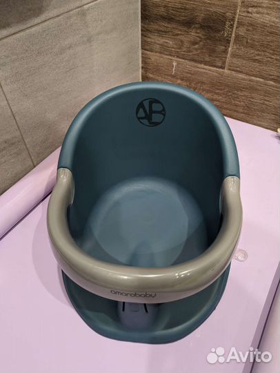 Стульчик для купания Amorobaby