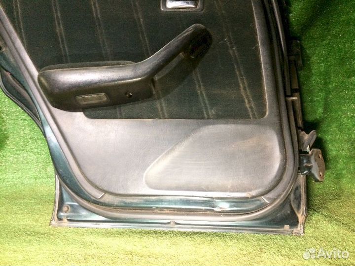 Дверь задняя левая Honda Rafaga CE4 зелёная