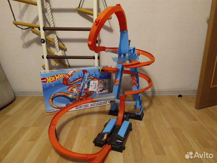 Hot wheels/Хот вилс Экшн автотрек столкновение