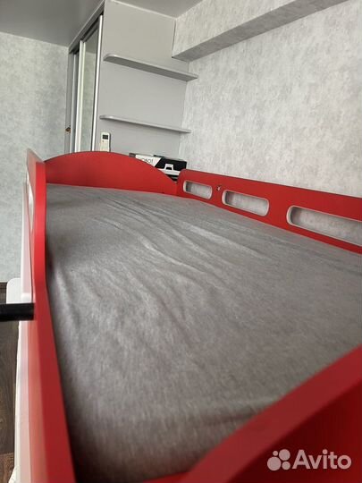 Двухъярусная кровать автобус